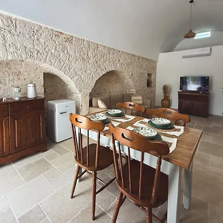 Trullo Pinto Apartmán