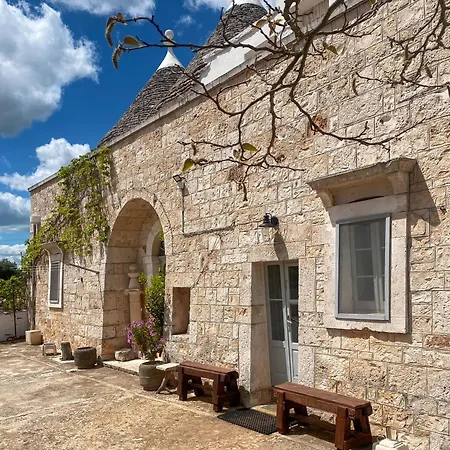 Trullo Pinto Locorotondo